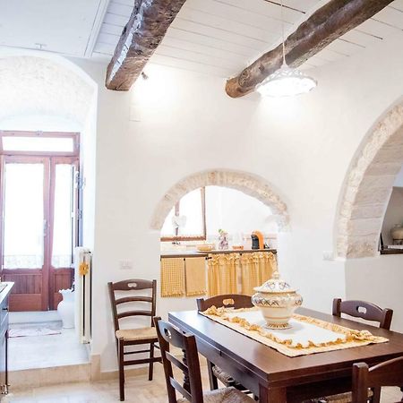 Trullo "Vicolo Fiorito" Villa Alberobello Exterior photo