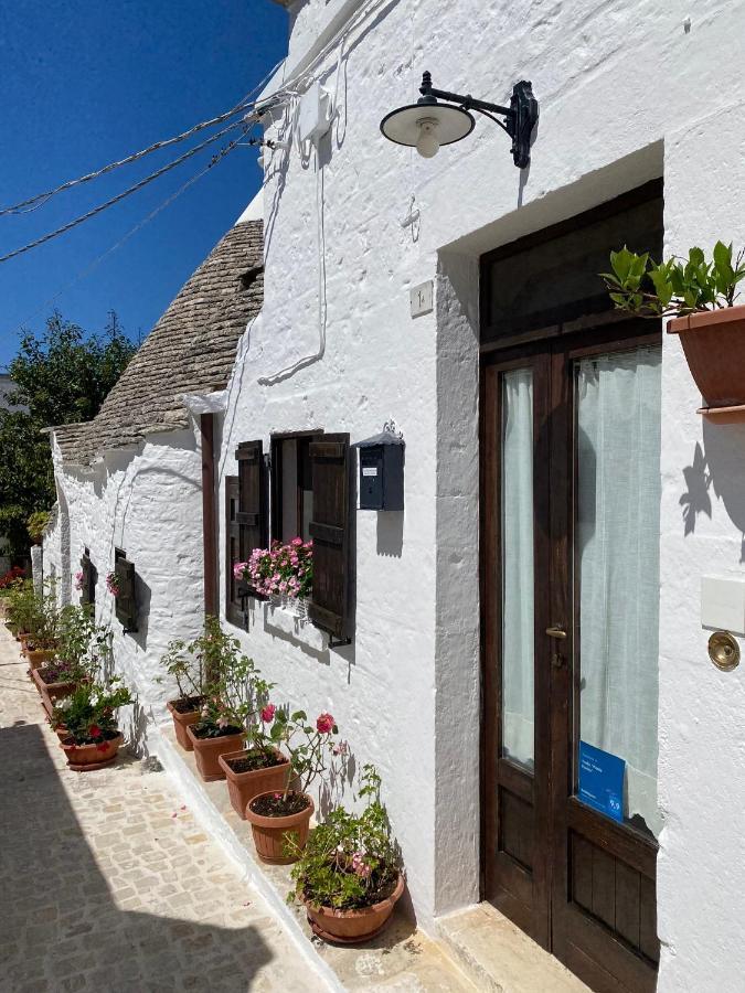 Trullo "Vicolo Fiorito" Villa Alberobello Exterior photo