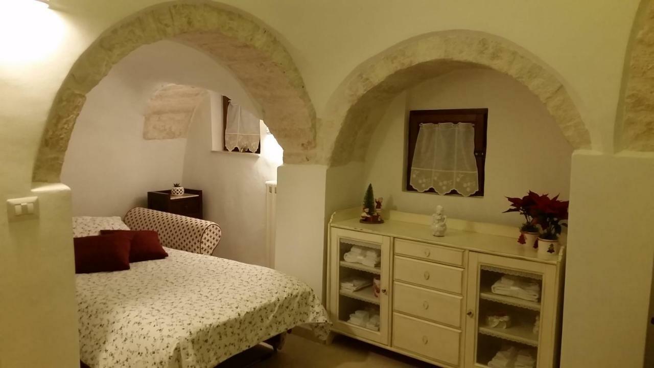 Trullo "Vicolo Fiorito" Villa Alberobello Exterior photo